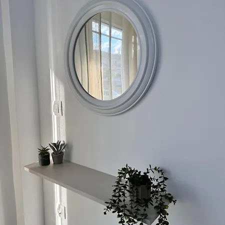 Merra 1 Apartment *